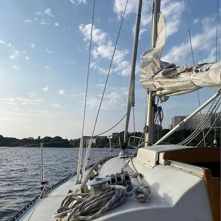 보트호텔 Yacht Centrum W Yachcie Zaglowym