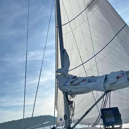 보트호텔 Yacht Centrum W Yachcie Zaglowym *