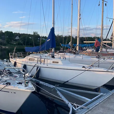 Yacht Centrum W Yachcie Zaglowym